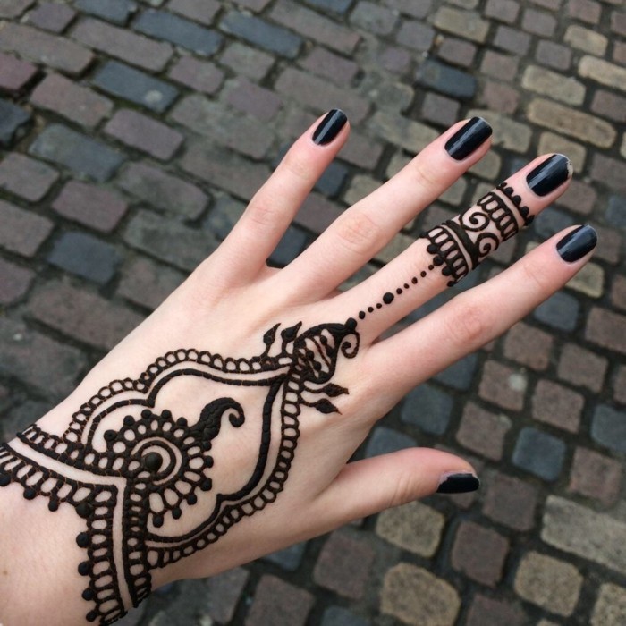 nápady na tetování hennou