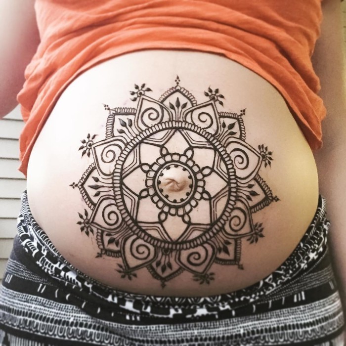 tetování hennou pro těhotné ženy