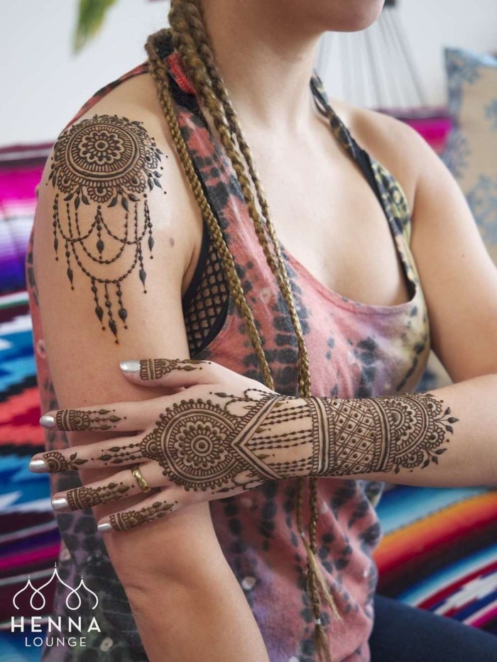 nápady na tetování henou pro rameno a ruce