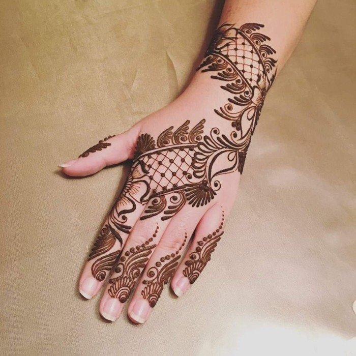 nápady na design pro tetování hennou si udělejte sami