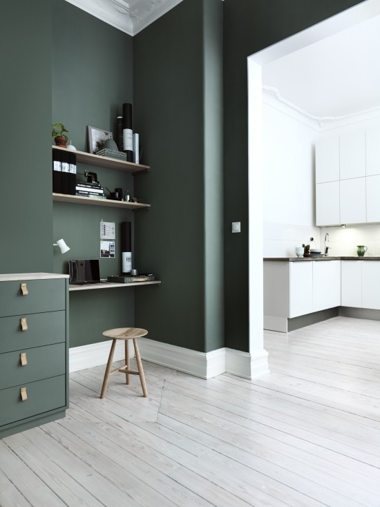 Er veggfargen mørkegrønn riktig for deg Designtips og ideer matt grønn, olivengrønn og hvit
