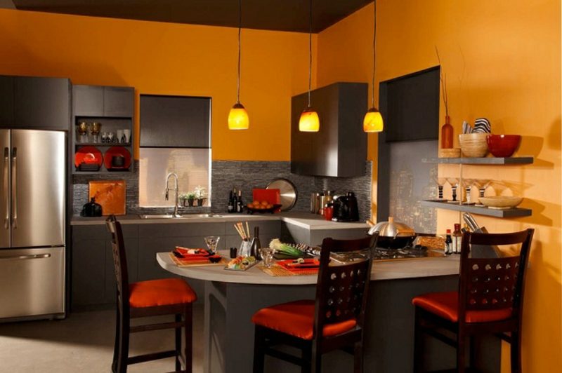 Kuchyňská barva originálně tmavě oranžová
