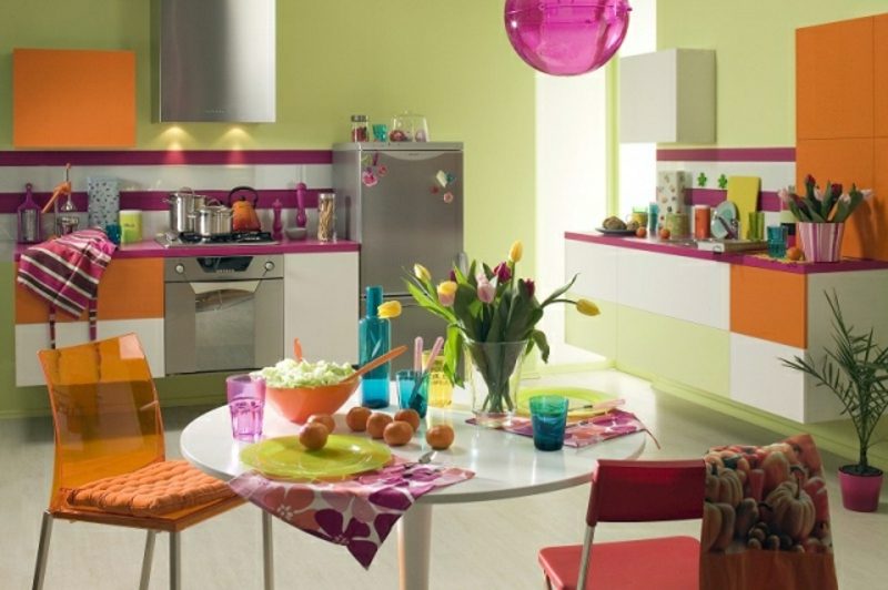 Kuchyňské barvy pastelově vesele