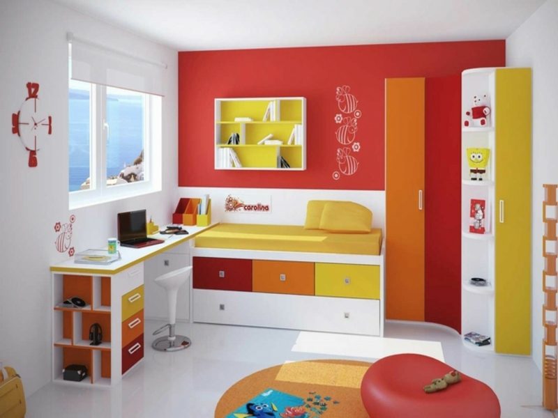Dětské pokoje malují výrazné barvy