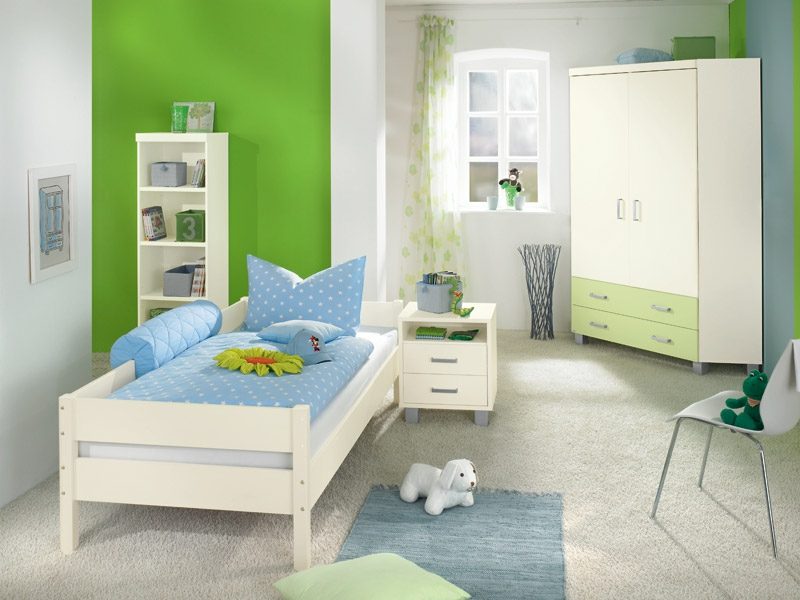Vymalovat dětské pokoje bílou a zelenou barvou