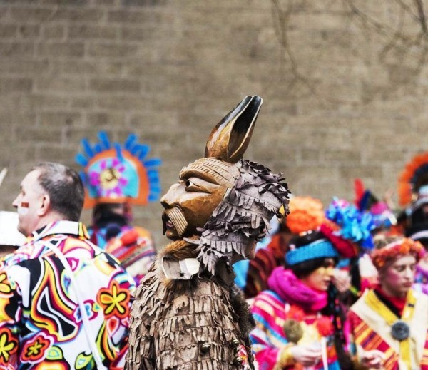 Köln Carnival 2019 kostyme kanin tre maske