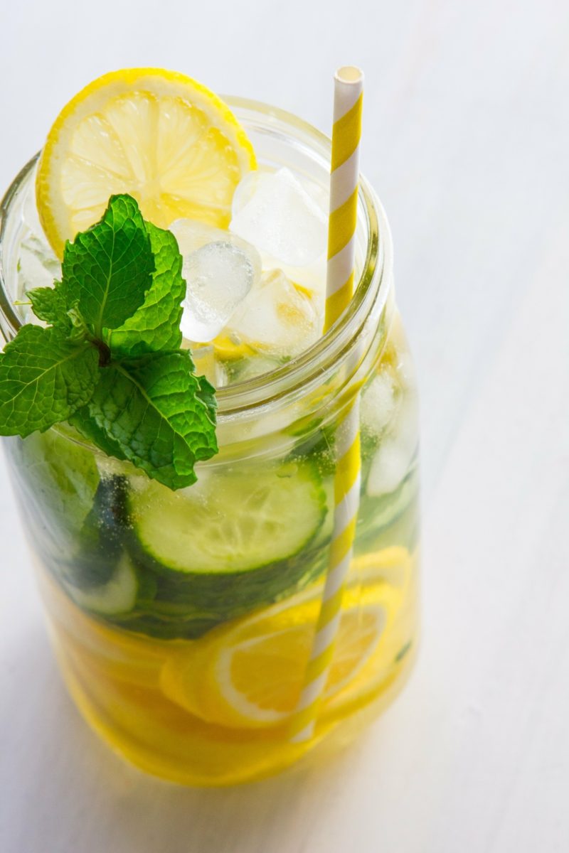 detoxikační účinek citronové vody