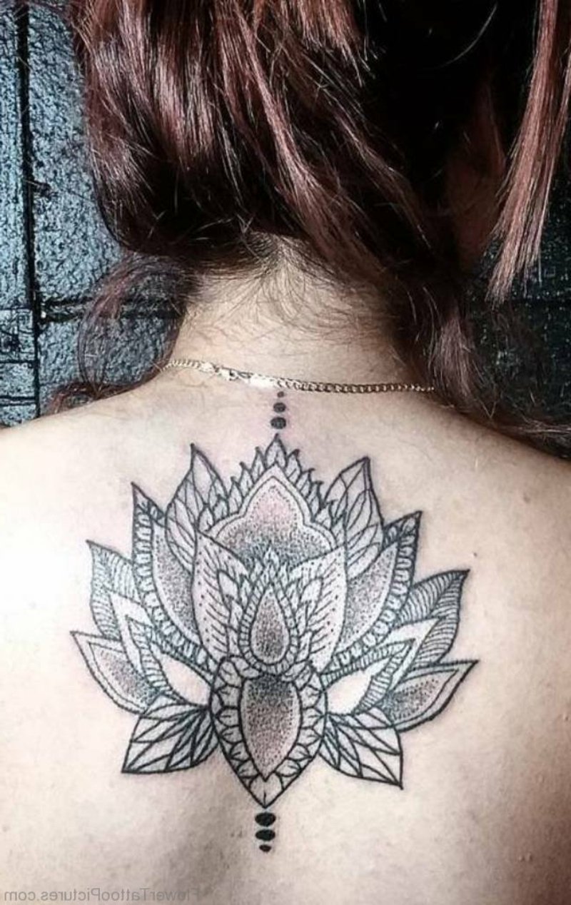 Lotus blomst tatovering tilbake spesielt stor