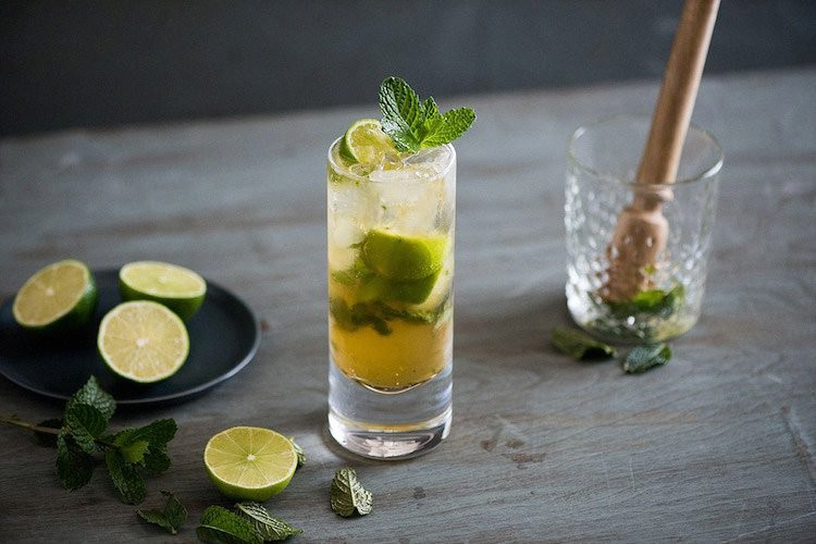 Virgin mojito se zázvorovým pivem