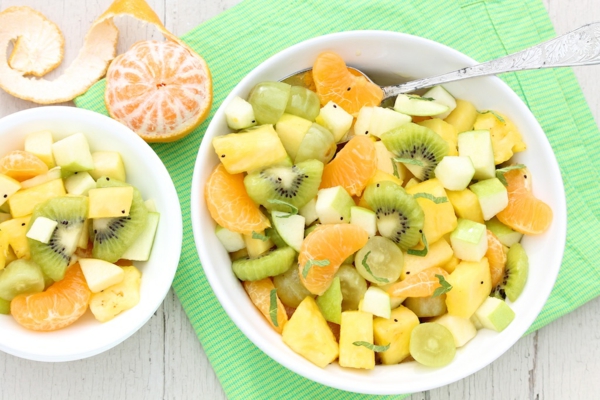 fruktsalat vinter frisk salat sitrusfrukter kiwi ananas