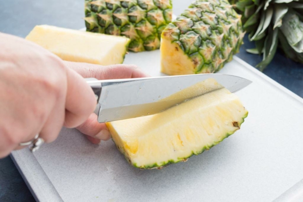 fruktsalat vinter ananas skjære tips