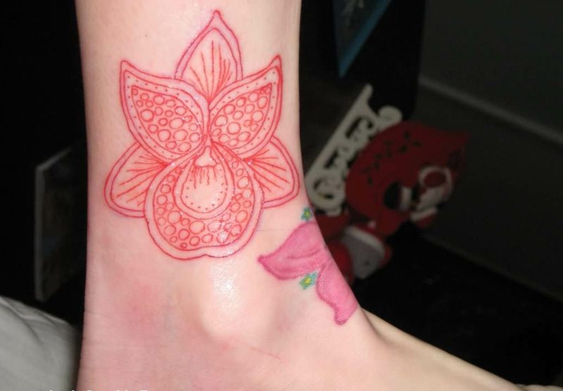 tetovací kotník orchideje