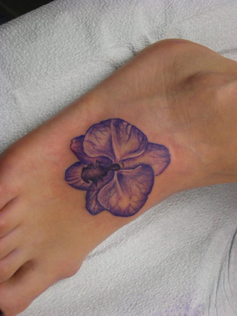 orkide tatovering blå