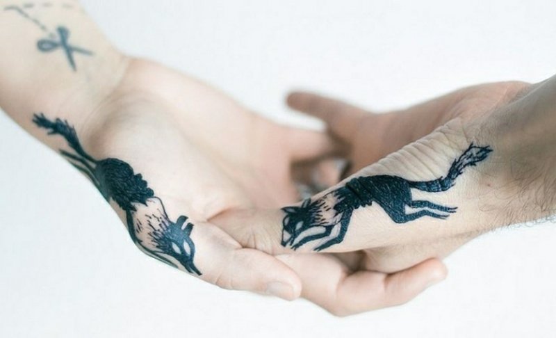 skvělé tetování páry lišek