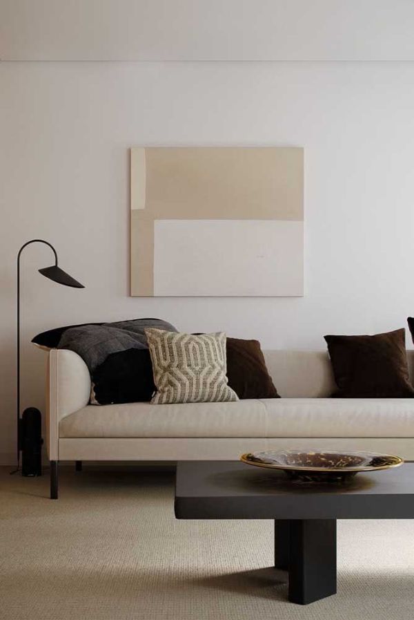 Komfortable sofa levende ideer perlehvit