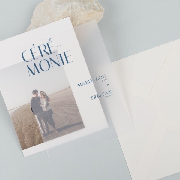 Προσκλητήρια γάμου με χαρτί ανίχνευσης Atelier Rosemood τάση γαμήλιας πρόσκλησης 2020