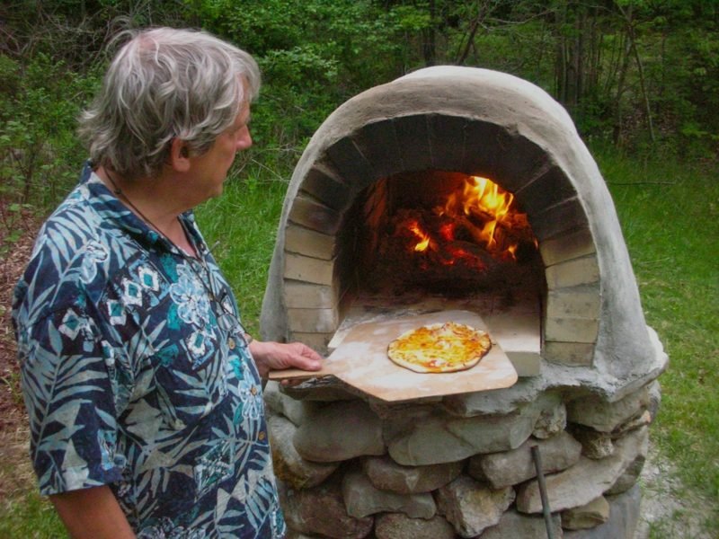 postavit pec na pizzu
