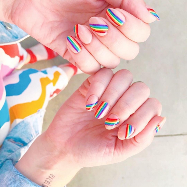 Rainbow Nails - 40 fargerike ideer og tips om sommeren Trendy abstrakte design Stripe Wild
