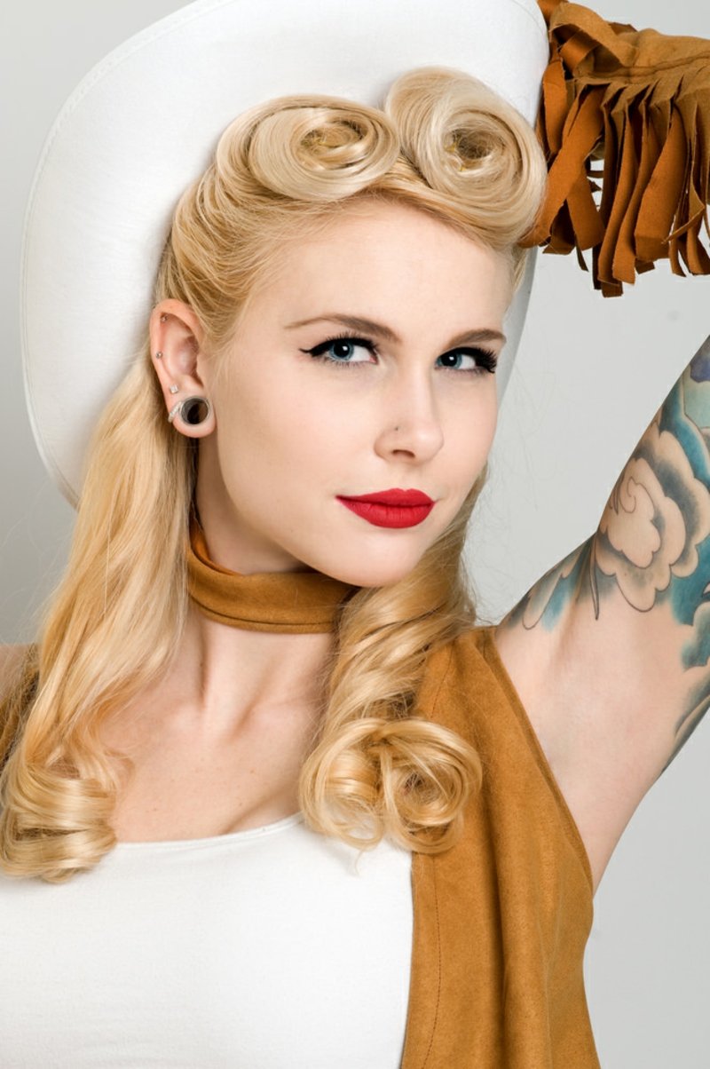 rockabilly-hairstyles-ΠΩΣ ΚΕΡΔΙΣΕ Η ΔΥΤΙΚΗ