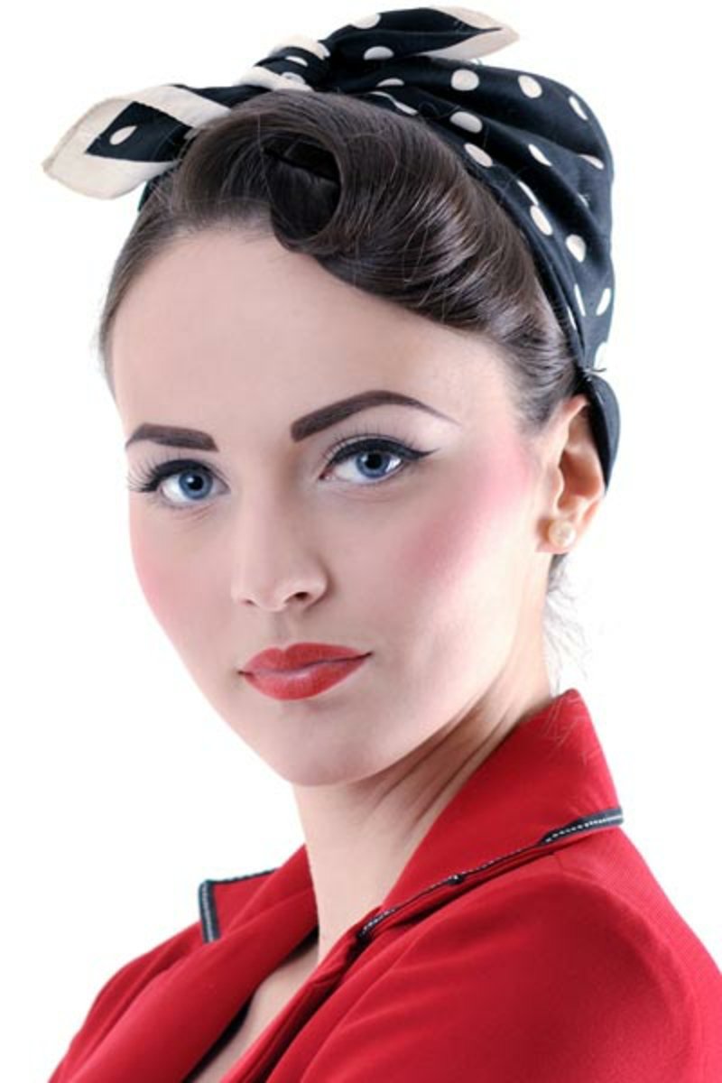 rockabilly-hairstyles-pin-up-style-bandana