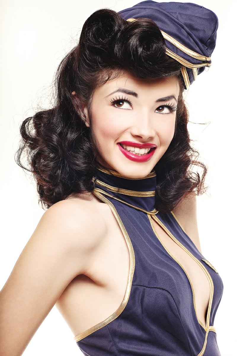 rockabilly-hairstyles-AIR HOSTESS