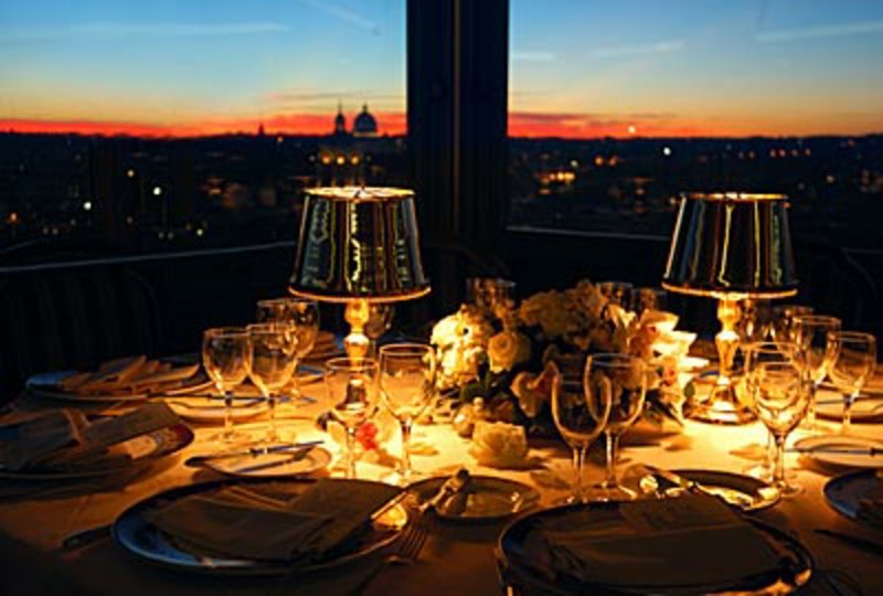 ארוחת ערב רומנטית-רעיונות על הגג, אוכל-גג-מלון האסלר