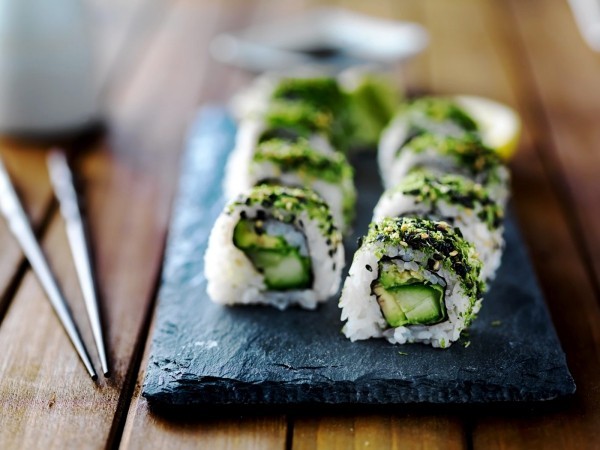 Desky z břidlicové dekorační desky avokado sushi na břidlici