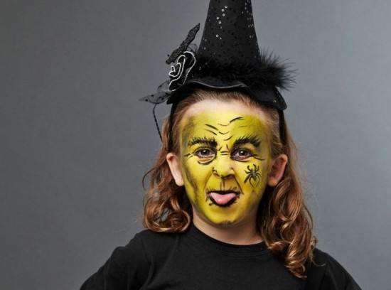 čarodějnice make-up malování na obličej tipy na líčení karneval