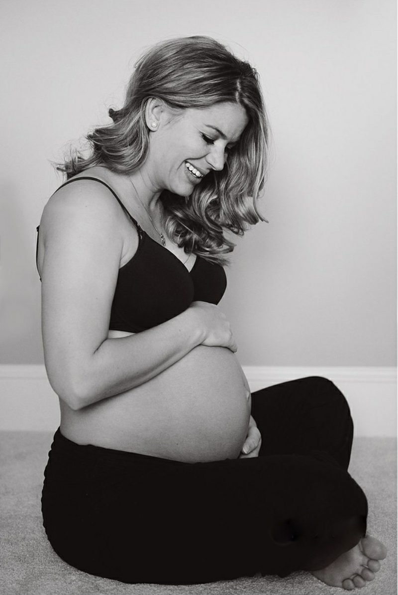 Fotografování fotoateliéru v těhotenství