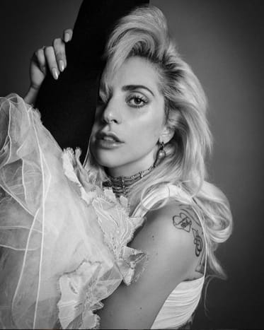 Lady-gaga-tatuiruotės