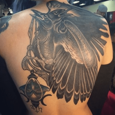 Nuotrauka per instagram Vivka yra rimta tatuiruočių entuziastė ir jos aukštos kokybės darbas tai liudija.