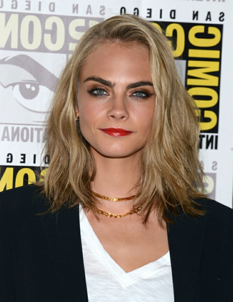 Lang Bob Blond Cara Delevigne