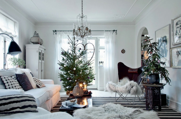 קישוט חג המולד הסקנדינבי סלון נעים מעוצב בחגיגיות