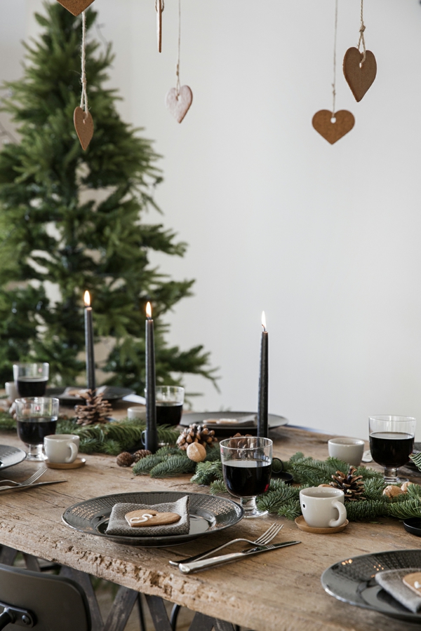 skandinavisk julepynt borddekorasjon hengende dekorasjon rustikke dekorasjonsideer
