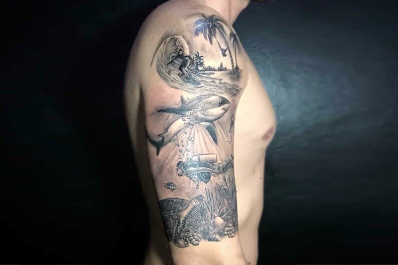 Tattoo arm man podvodní svět