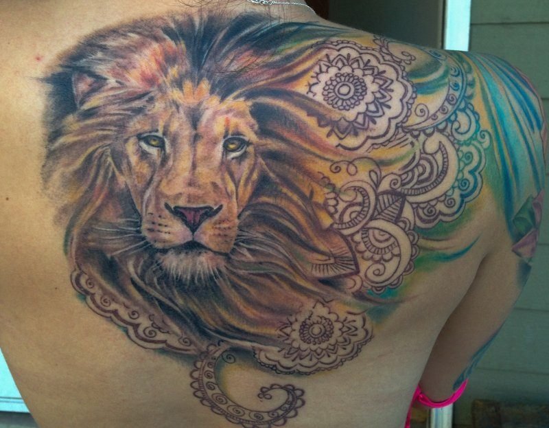 Tattoo løve akvarell nydelig utseende