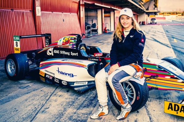 Top 5 nejlepších aut pro začínající řidiče ovladač sophia flörsch Formula 3