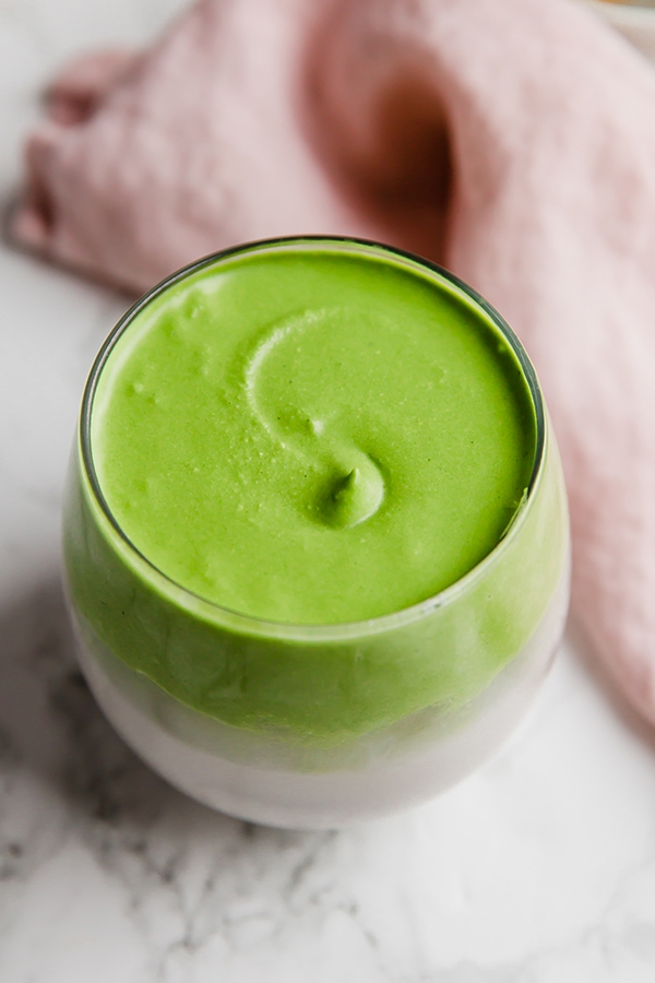 Tradisjonell Matcha -tilberedning - tips for den perfekte koppen grønn te matcha latte sunt og deilig