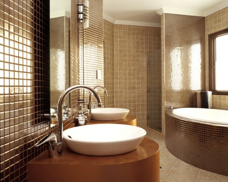moderní mozaikové obklady do koupelny