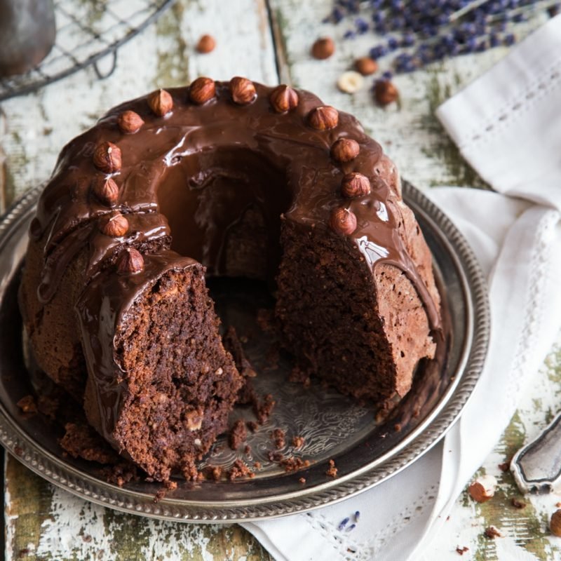 Κέικ κέικ σοκολάτας vegan με φουντούκια