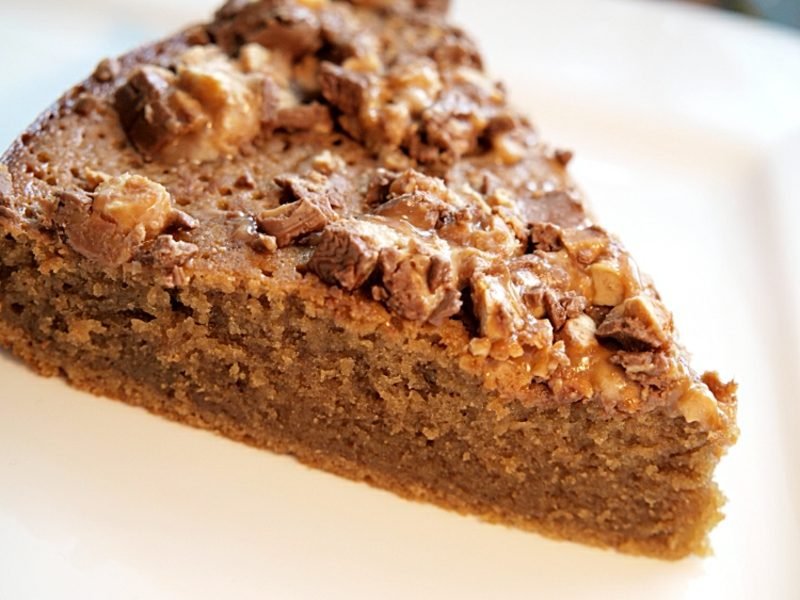 φάτε τον κόσμο vegan κέικ σοκολάτας με ξηρούς καρπούς