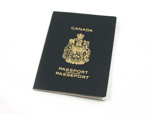 Onun Kanada pasaportu