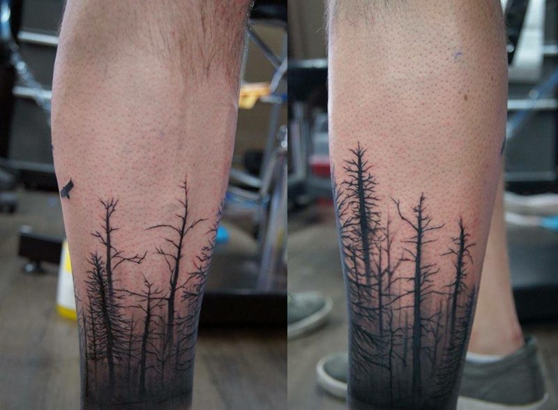 tele tetování šedý a černý les