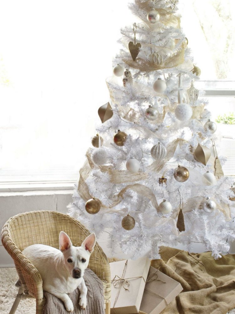 Juletre dekorere kunstig hvitt sølv