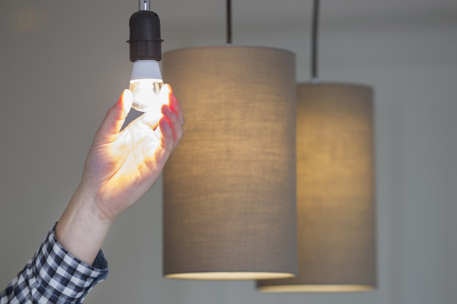 LED vs energisparende lamper - sammenligningen
