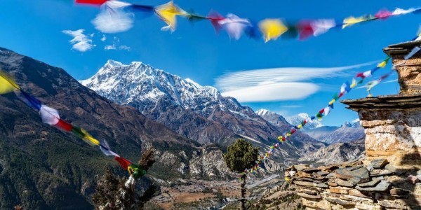 צפה בטיול בעולם בנפאל