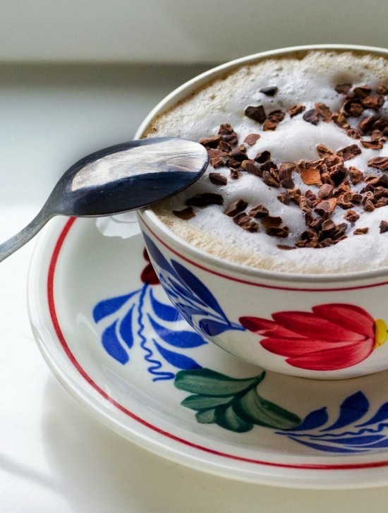 אפקט ושימוש בנגישות קקאו, מזון העל החדש, קפוצ'ינו קפה עם ציפורניים