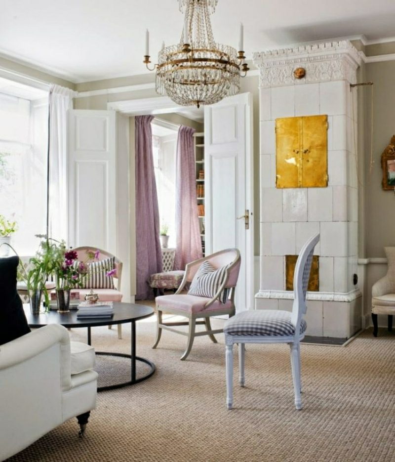 Obývací pokoje vytvářejí jednoduchou eleganci skandinávského stylu